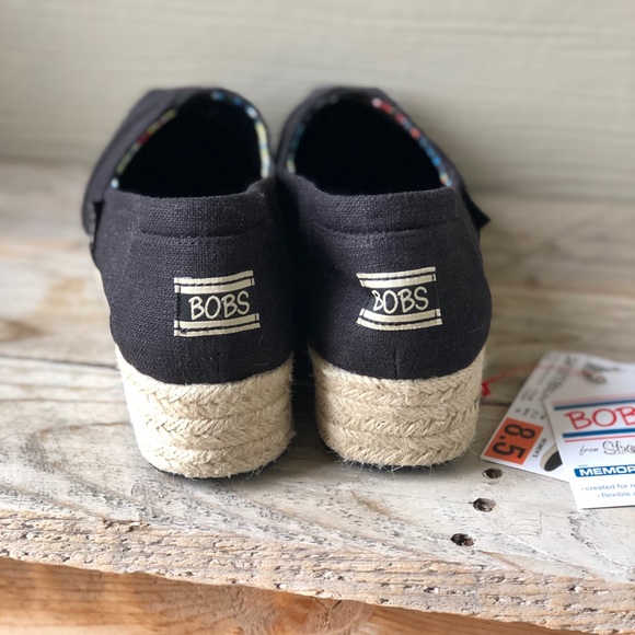 Sketchers Bob Wedge Canvas Shoe - Picture 4 of 6